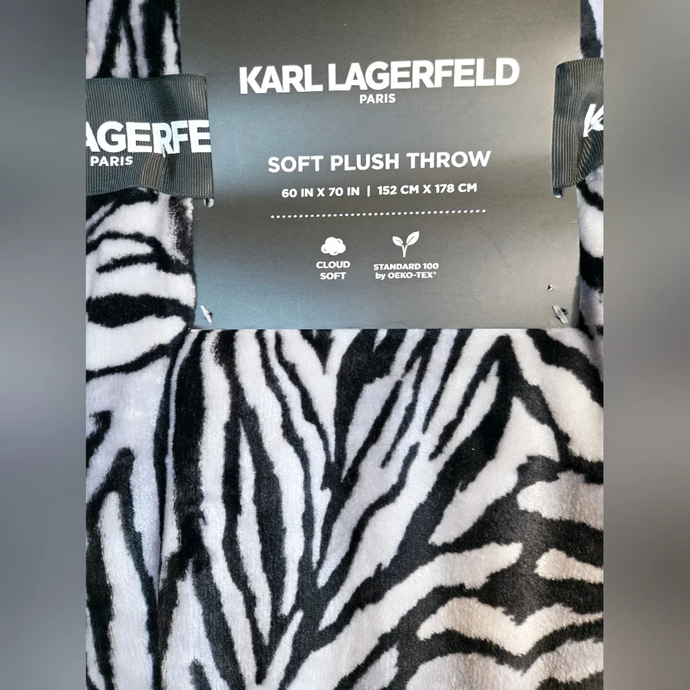 Karl Lagerfeld Paris Soft Plush Animal Print Grey Black Throw NWT